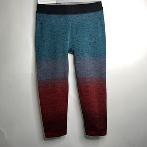 Athleta Relay Capri Blue Red Ombre Tight Women’s Size Medium Leggings preowned